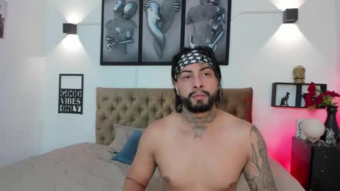 bastian_jones1 online show from 12.16.25