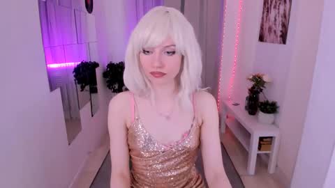 Snapshot of bat_laughing_bat chatting on 10.10.25 Ask me online show from 10.10.25