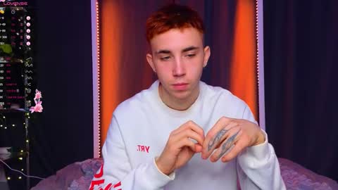 Snapshot of batarol0 chatting on 09.23.25 mett online show from 09.23.25