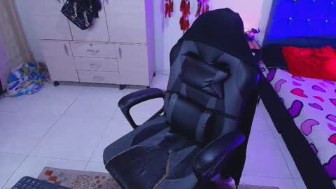    online show from 10.26.25