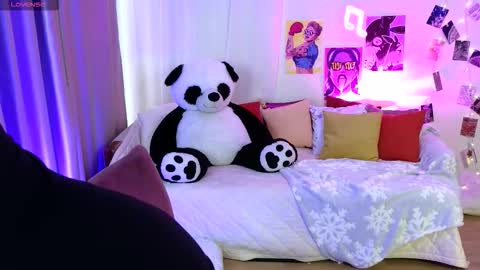 Snapshot of battymelody chatting on 10.11.25 atty online show from 10.11.25