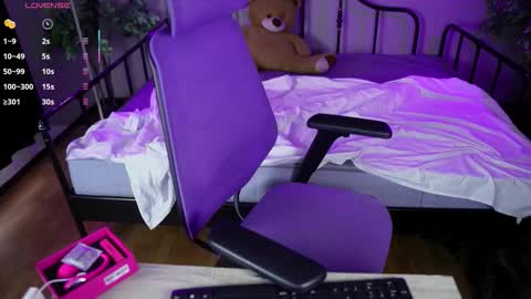 BAYONETTA DOLL  online show from 11.11.25