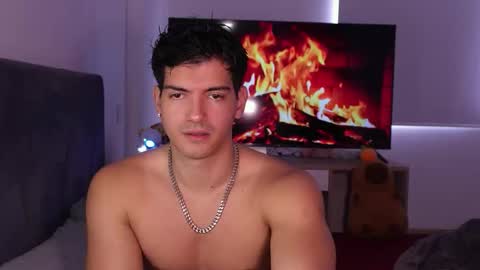 Valentino online show from 02.08.26