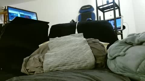 bbboooyyy11 online show from 02.05.25