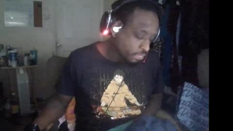 rocker n queen online show from 10.30.25