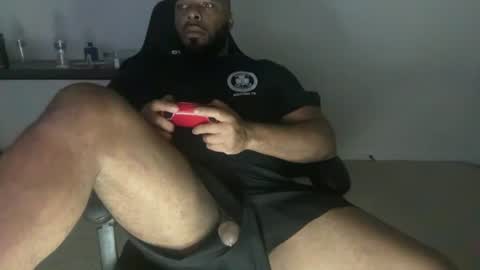 Zaddy online show from 06.12.26