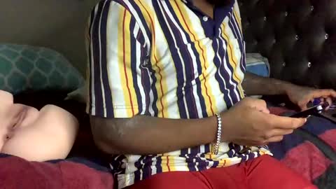 Snapshot of bbcxasmr chatting on 10.28.25 bbcxasmr online show from 10.28.25