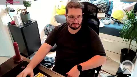 CallMeDaddy online show from 01.06.25