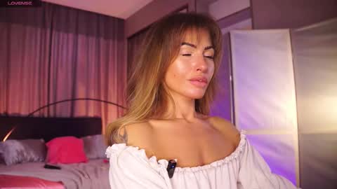 Snapshot of bbpls_ chatting on 01.17.26 bbpls_ online show from 01.17.26