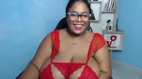 Snapshot of bbw_charlote chatting on 01.05.25 Charlote online show from 01.05.25