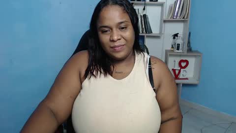 Snapshot of bbw_charlote chatting on 01.06.25 Charlote online show from 01.06.25
