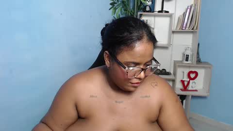 Snapshot of bbw_charlote chatting on 01.21.25 Charlote online show from 01.21.25