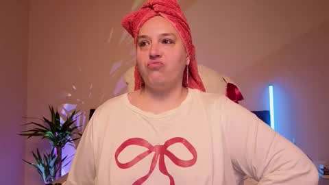 Love online show from 03.22.26