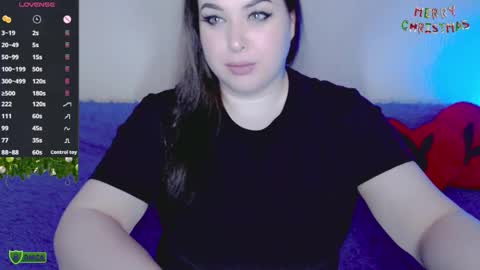 Molly online show from 12.08.24