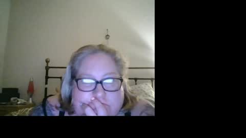 Snapshot of bbw_uk100 chatting on 03.27.26 Twisted Desire Submission online show from 03.27.26