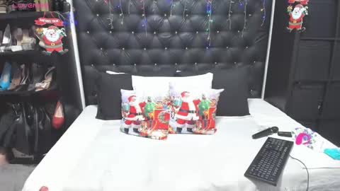LoveDirtyPlay online show from 12.28.24