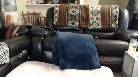 Julie online show from 01.16.25