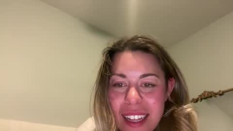 Snapshot of bbygirlxxo chatting on 03.22.26 bbygirlxxo online show from 03.22.26