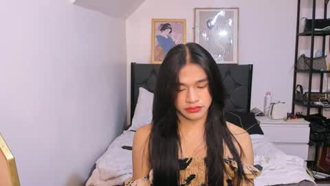 Snapshot of bbygrlamerah chatting on 07.06.26 SEXY TRIO online show from 07.06.26