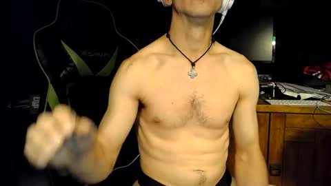 bchillin28 online show from 12.23.25