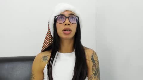 daniela villamizar online show from 12.03.24