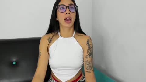 daniela villamizar online show from 12.10.24