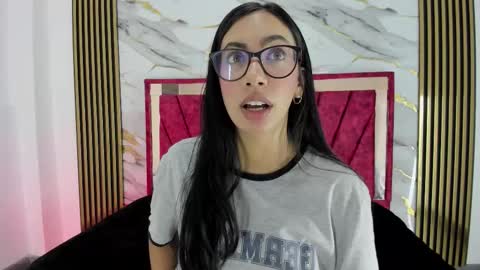 daniela villamizar online show from 10.01.25