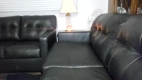 Snapshot of bdemi chatting on 03.12.25 Bdemi online show from 03.12.25