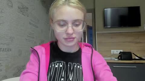 Summer BABY online show from 12.16.24