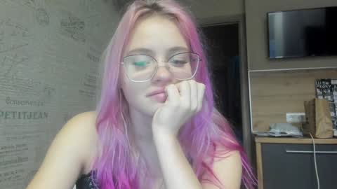 Summer BABY online show from 01.13.25