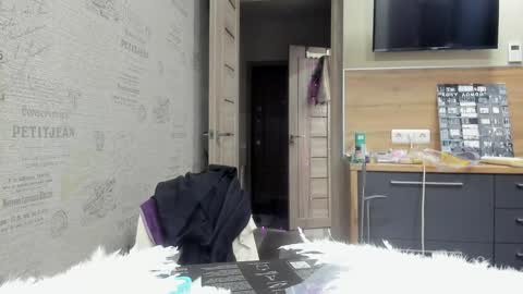 Summer BABY online show from 01.19.25