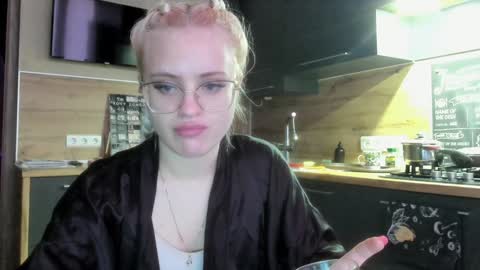 Summer BABY online show from 01.28.25