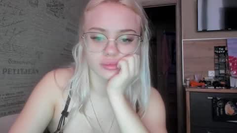 Summer BABY online show from 02.18.25