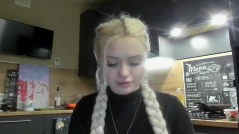 Summer BABY online show from 02.18.25