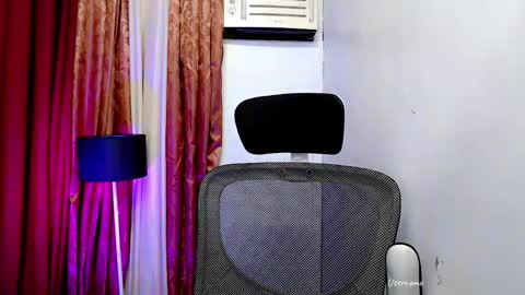 Snapshot of be_my_king88 chatting on 09.29.25 tinaj online show from 09.29.25