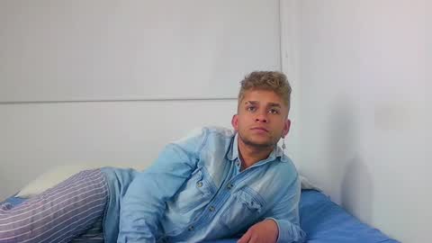 Sara  Juan online show from 12.27.24