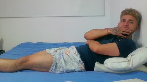 Sara  Juan online show from 12.29.24