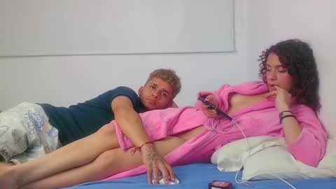 Sara  Juan online show from 12.31.24