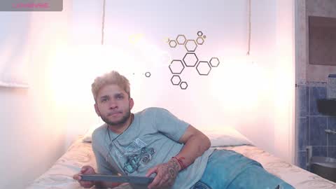 Sara  Juan online show from 01.20.25