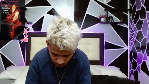 Sara  Juan online show from 02.12.25