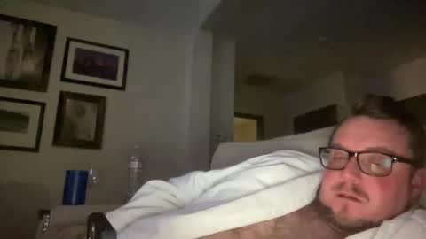 Snapshot of beach1192 chatting on 11.20.25 beach1192 online show from 11.20.25