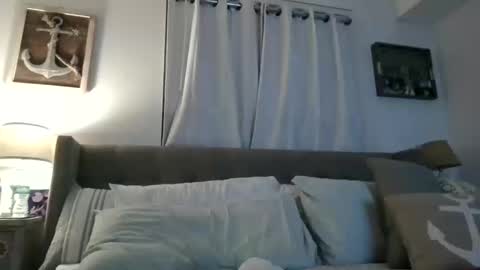 Emma online show from 10.16.25