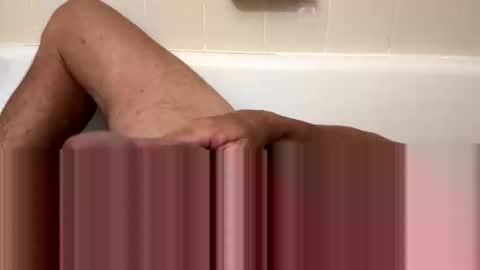 BeachGuy online show from 11.19.25