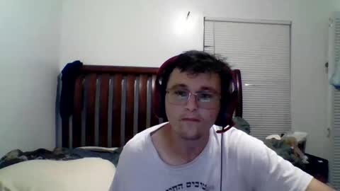 bear15977 online show from 09.15.25