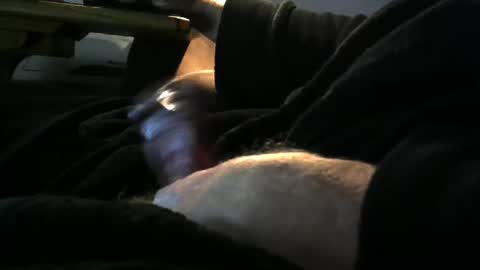 bear4146 online show from 02.23.25