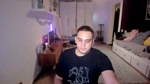 bear_beer130 online show from 11.10.25