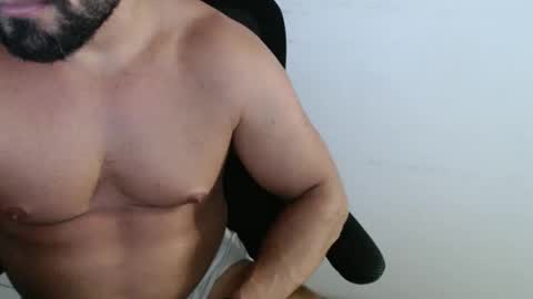 Beard Guy online show from 02.10.25