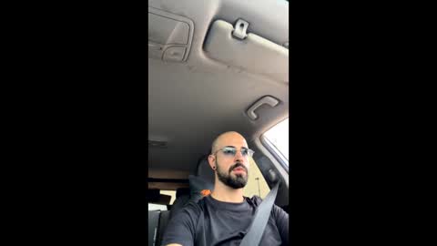 Snapshot of beardedbaldy_09 chatting on 10.09.25 Ask me online show from 10.09.25