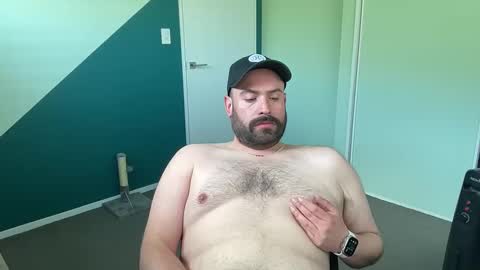 Snapshot of bearguynz chatting on 11.02.25 bearrrr online show from 11.02.25