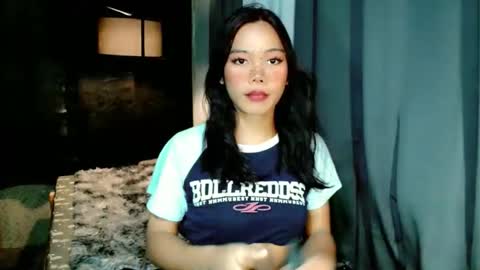 Snapshot of beatrice_luna chatting on 04.28.26 beatrice_luna online show from 04.28.26